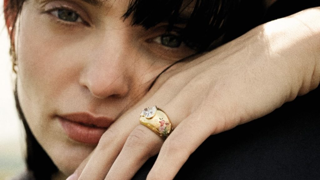 From coloured gemstones to asymmetrical designs, these modern engagement rings are must-haves for your wishlist